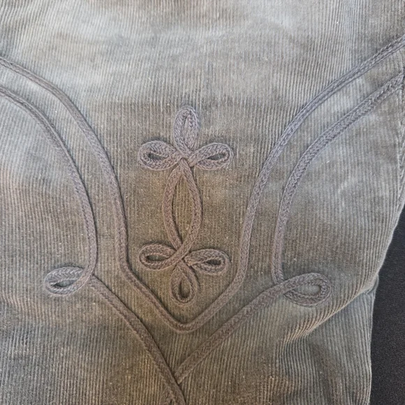 Oscar de la Renta Gray Straight Leg Pants with Embroidery - Picture 12 of 12